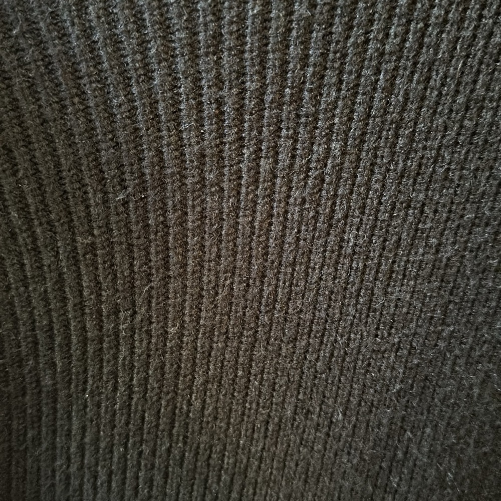 The Drop Oversized Ribbed Sweater - Picture 4 of 4